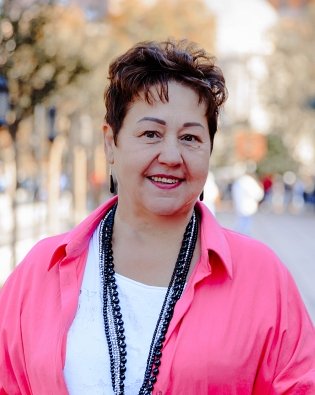 Елена Атаманова