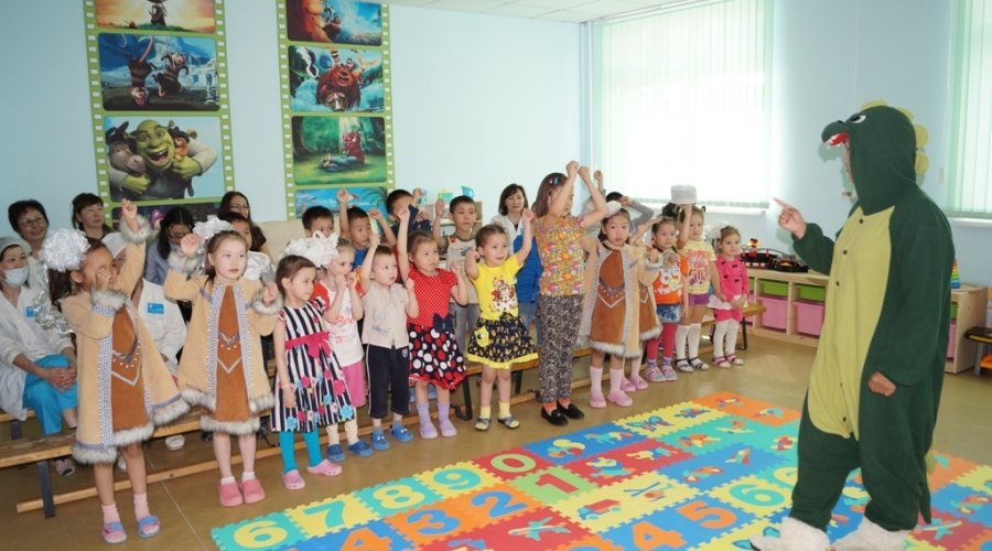 В рамках Благотворительного фонда МейТан отремонтирована детская игровая комната в больнице Якутска 