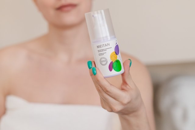 Кислородно-каолиновая маска с экстрактами периллы, центеллы азиатской и аминокислотами Домашний салон красоты MeiTan