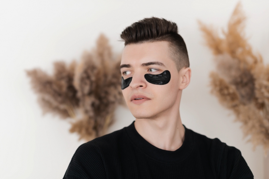 Патчи для кожи вокруг глаз с морскими водорослями и древесным углём Домашний салон красоты MeiTan