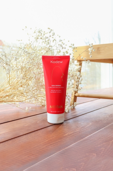 Гель-пилинг с экстрактом малины Kodew Kodew MeiTan